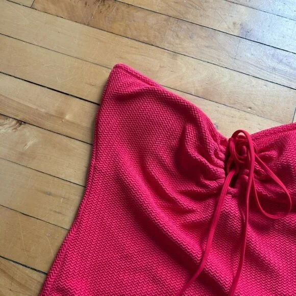 Seafolly Sz 12 Sea Dive Red Halter Textured One Piece Swimsuit - Picture 3 of 8